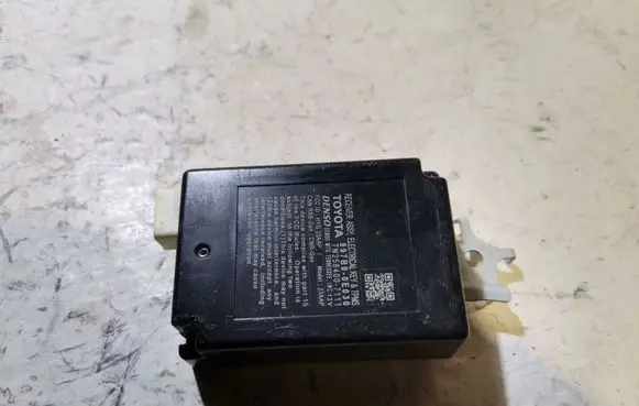 Lexus RX 330 - 350 - 400H Other control units/modules 897B00E030 TN2584007111