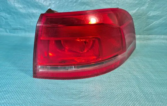 Volkswagen PASSAT B7 Rear/tail lights 3AF945096A E12990 605002
