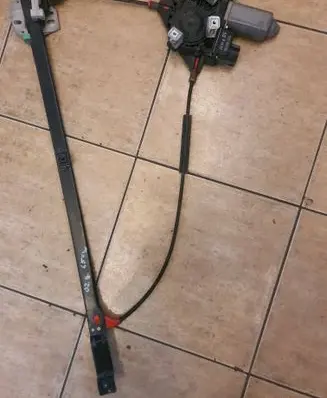 Volkswagen Multivan T4 Front door window regulator with motor 7d0959801c 28052527 7746000833