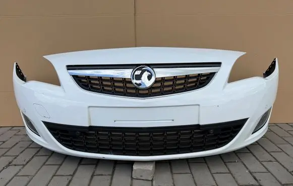 Opel Astra J Front bumper 13264403