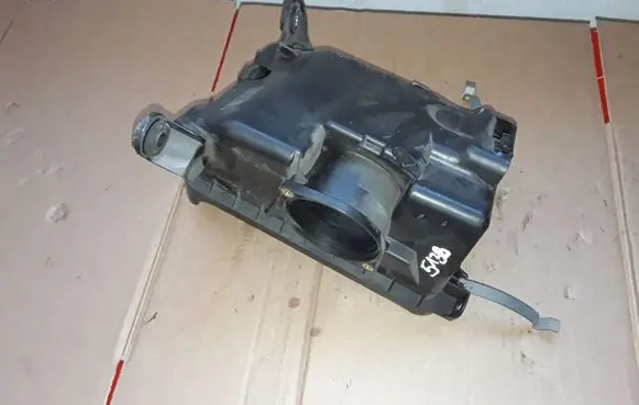 Citroen C-Crosser Air filter box cover 1500A164 0149003980