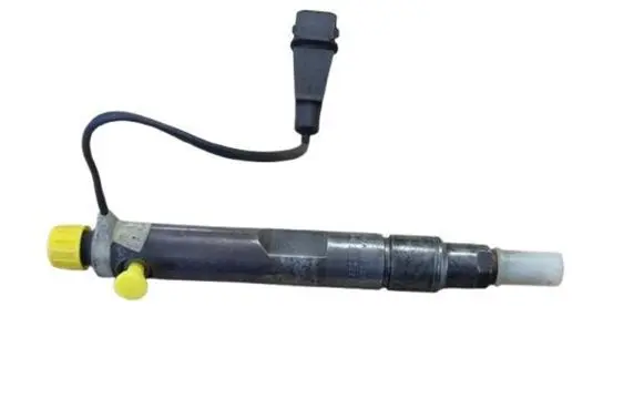 Seat Ibiza III (6L) Fuel injector 028130203E