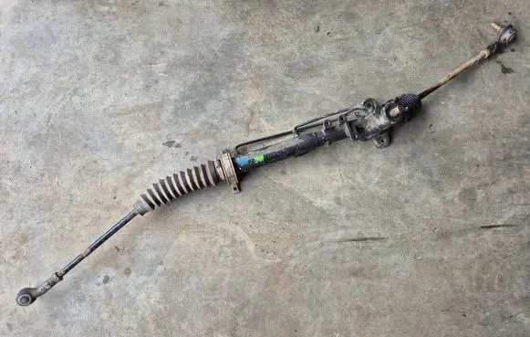 Volkswagen Golf III Steering rack 1h1422055a