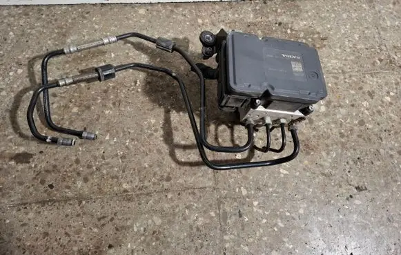 Volvo V60 ABS Pump 31317450