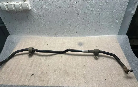 Volkswagen Tiguan Front anti-roll bar/sway bar 3C0411303AA 10CN0C3SAA