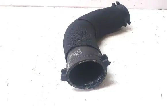 Audi A7 S7 4G Intercooler hose/pipe 4G0145737R