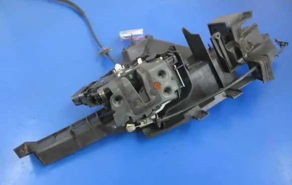 Ford Focus C-MAX Front door lock