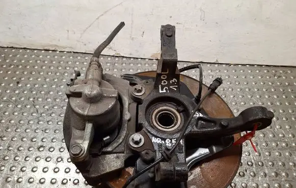 Fiat 500L Front wheel hub spindle knuckle S25056854 51910432