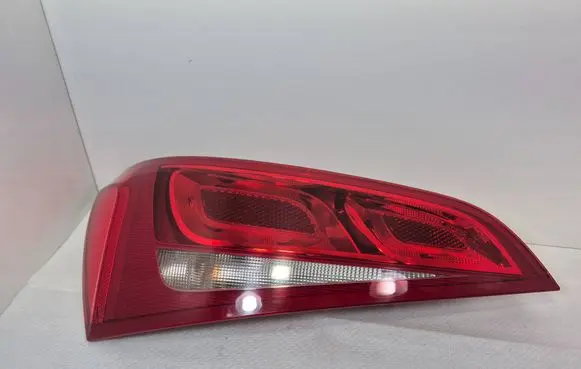 Audi Q5 SQ5 Rear/tail lights 8R0945093