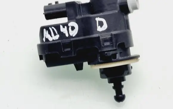 Toyota Aygo AB40 Headlight level adjustment motor 90013783