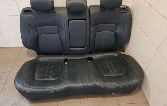 KIA Sportage Second row seats 