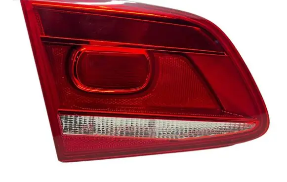 Volkswagen PASSAT B7 Tailgate rear/tail lights 3AE945093K 90004895 900048950T3K