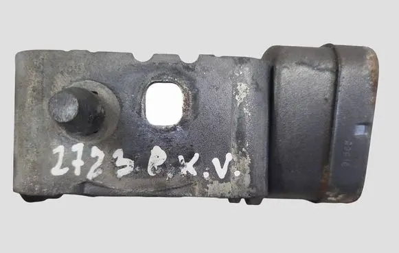Citroen C5 Front door upper hinge A047905