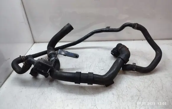 Volkswagen Golf VI Engine coolant pipe/hose 1K0121070