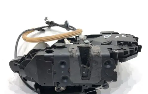 Ford Kuga I Front door lock 8V4AS21813BA