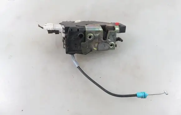 Citroen C4 I Rear door lock 9647175080