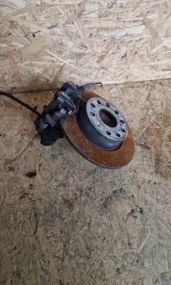Volkswagen Golf VII Rear brake caliper 5Q0615406