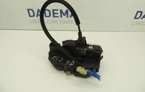 Chevrolet Cruze Front door lock DS2