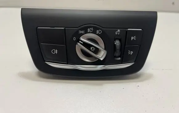 Light switch