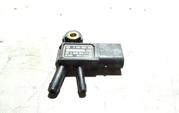 Mercedes-Benz B W245 Exhaust gas pressure sensor A0051537728 0281002762