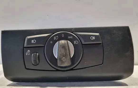 BMW X5 E70 Light switch 9135582 3361060102