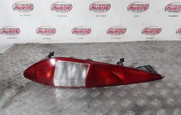 Ford Mondeo Mk III Rear/tail lights 1S7113405C
