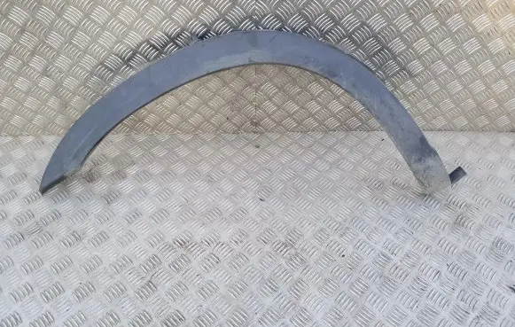 Iveco Daily 5th gen Front arch trim 5801342803
