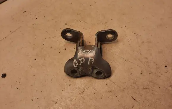 Toyota Corolla Verso E121 Front door lower hinge 