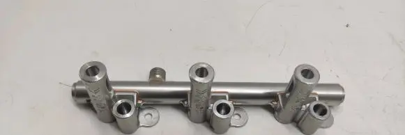 Peugeot 2008 II Fuel main line pipe 9811353880 27139101 2040223419
