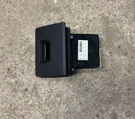 BMW 7 F01 F02 F03 F04 Glove box 9143958 9183126
