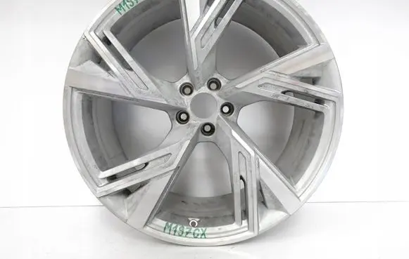 Audi RS6 C8 R22 alloy rim 4K0601025T