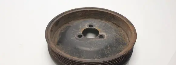 Volkswagen Transporter - Caravelle T4 Power steering pump pulley 074121031