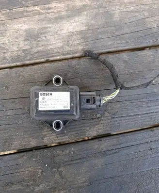 Audi A4 S4 B6 8E 8H ESP acceleration yaw rate sensor 8E0907637A 0265005245 5000820