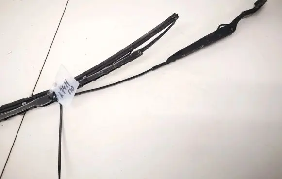 SsangYong Musso Front wiper blade arm