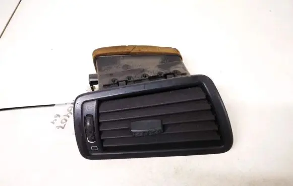 Fiat Ulysse Dash center air vent grill 1484109077 1491964077