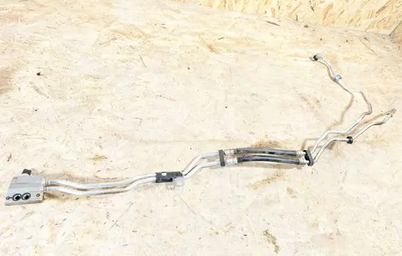 Chevrolet Tahoe Gearbox oil cooler pipe/hose 86788215