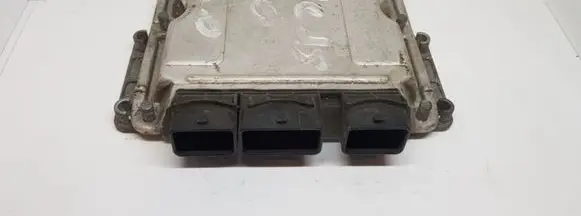 Citroen Xsara Picasso Engine control unit/module 0281011521 9651593480