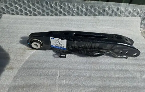 Ford Mach-E I Rear suspension control arm LJ9C-5B530-AC