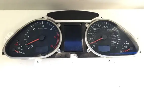 Audi A6 S6 C6 4F Speedometer (instrument cluster) 4F0920950L 4F0910900A