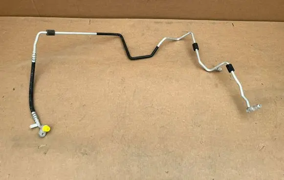 Audi Q5 SQ5 Air conditioning (A/C) pipe/hose 8R0260710L