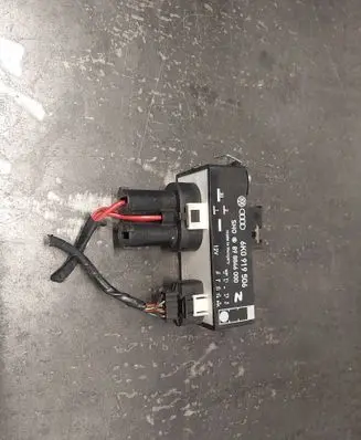 Seat Ibiza III (6L) Coolant fan relay 6K0919506 898846000