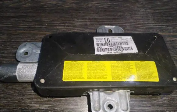 Front door airbag