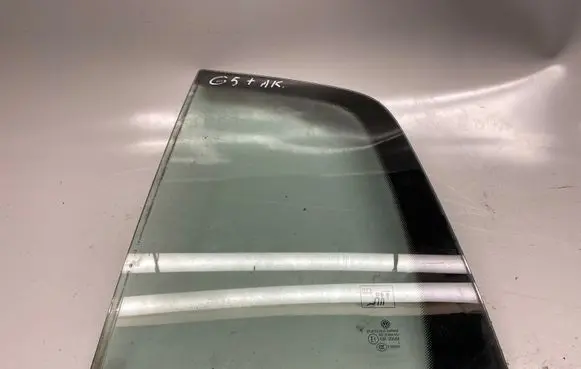 Volkswagen Golf V Rear side window 43R00048 E000255 DOT24M68AS2