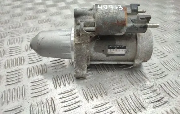 Mercedes-Benz A W176 Starter motor A2709060026