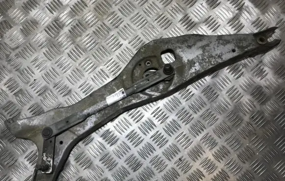 Cadillac CTS Front wiper linkage and motor 25748374