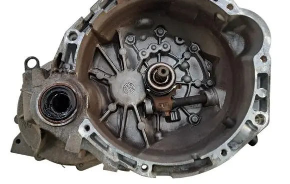 KIA Rio Manual 5 speed gearbox HD170400862