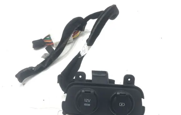 KIA Stinger USB socket connector 84644-J5100
