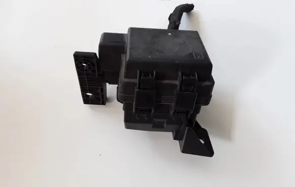 Renault Scenic III - Grand scenic III Fuse module 050134140