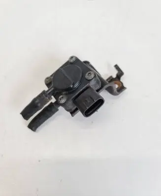 Toyota Avensis T250 Exhaust gas pressure sensor 8948020030 5425