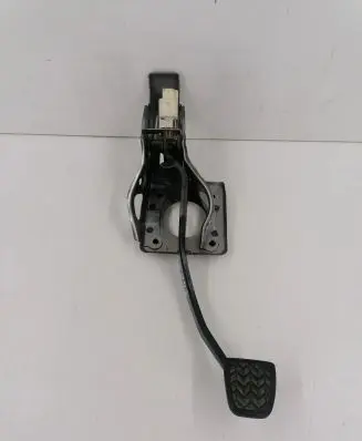 Toyota Avensis T250 Brake pedal 16094A02